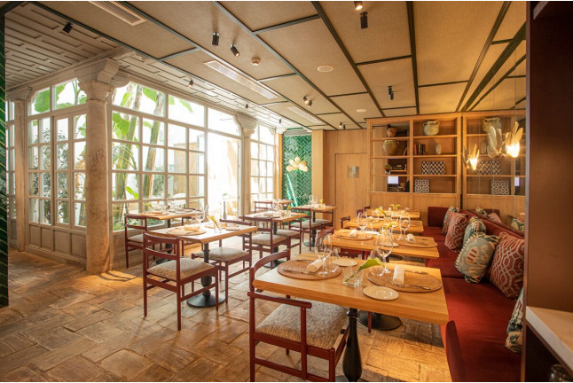 Cena para dos en el Restaurante Azahar del Hotel Hospes Las Casas del Rey de Baeza 4* (Sevilla)