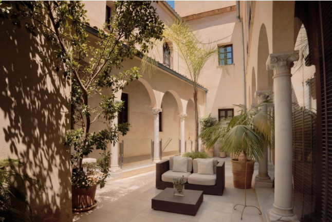 Termas Romanas y Masaje Oriental en Hospes Palacio del Bailío 5* (Córdoba)
