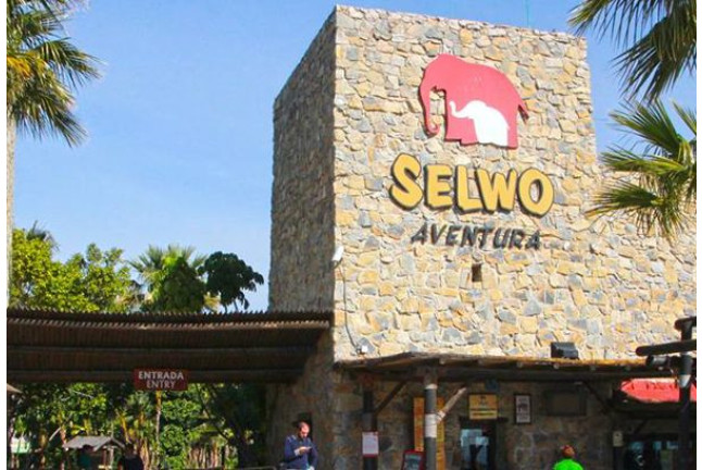 Visita VIP Obama con Almuerzo en Selwo Aventura (Málaga)