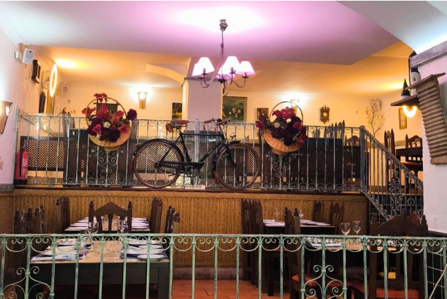 Menú para dos en Restaurante Abrasador Mesón La Ronda (Carcabuey, Córdoba)