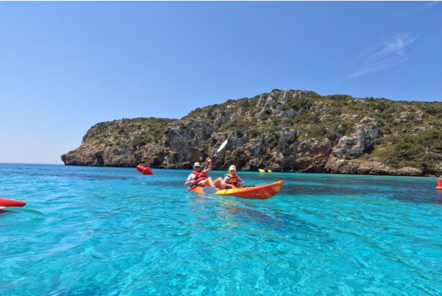 Ruta de las Cuevas en Kayak con Fotos (Cala en Porter, Menorca)