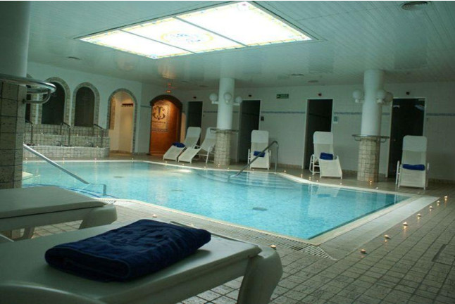 Escapada de 2 Noches con Comida y Circuito Termal para dos en Hotel Termes La Garriga 4* (La Garriga, Barcelona)