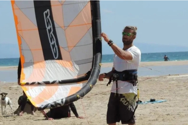 Curso de Wing Surf Foil Privado (Tarifa, Cádiz)