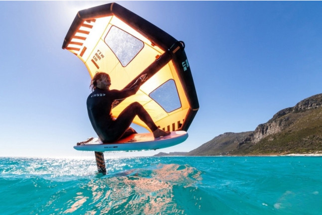 Curso de Wing Surf Foil Semi-Privado para dos (Tarifa, Cádiz)