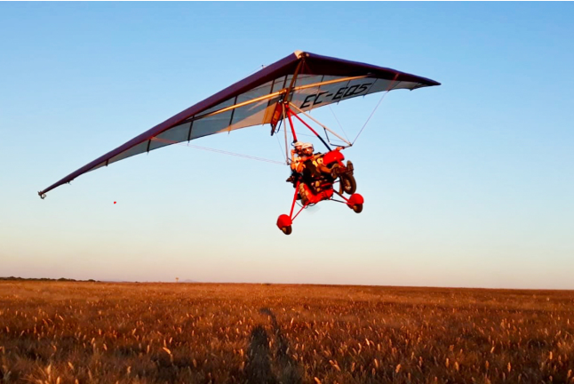 Piloto por un Día: Vuelo en Ala Delta Motorizado con Vídeo (Villafranca de Córdoba, Córdoba)