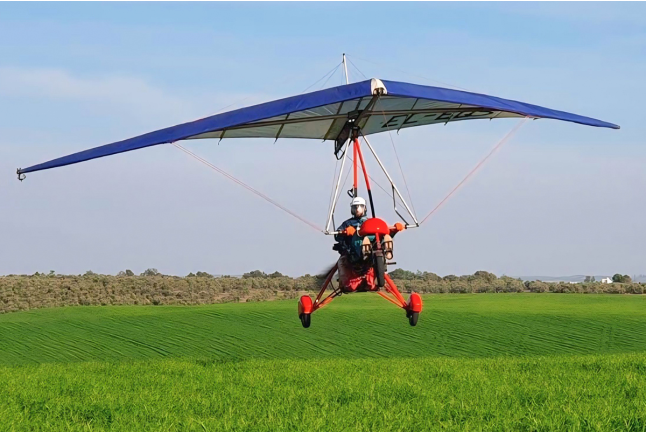 Piloto por un Día: Vuelo en Ala Delta Motorizado con Vídeo (Villafranca de Córdoba, Córdoba)