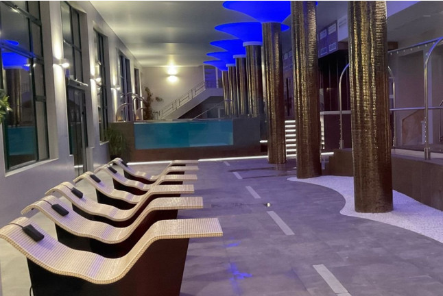 Circuito Spa y Comida o Cena para dos en Hotel Balneario de Lanjarón 4* (Lanjarón, Granada)