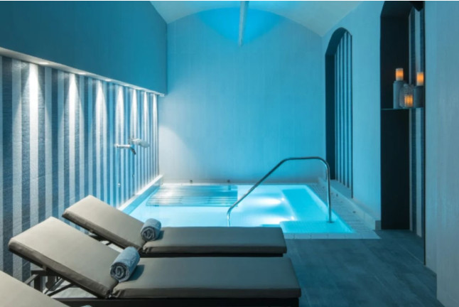 Circuito Spa, Masaje y Cena para dos en Hotel Catalonia Plaza Catalunya 4* (Barcelona)