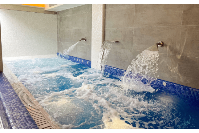 Day Pass, Circuito Spa y Comida para dos en Callao Spa Center (El Pajar, Las Palmas)