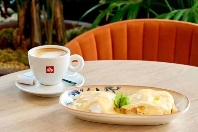 Desayuno para dos en Restaurante CentOnze del Hotel Le Méridien Barcelona 5* (Barcelona)