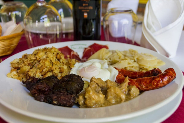 Menú para dos en Abrasador Las Lomas (Güéjar Sierra, Granada)