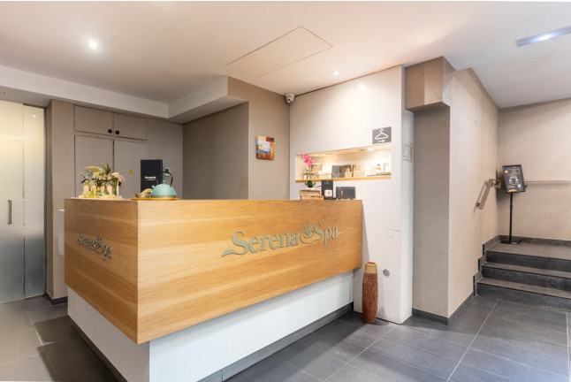 Circuito Spa y Masaje con Cava o Zumo para dos en Serena SPA @ Grums Hotel 4* (Barcelona)
