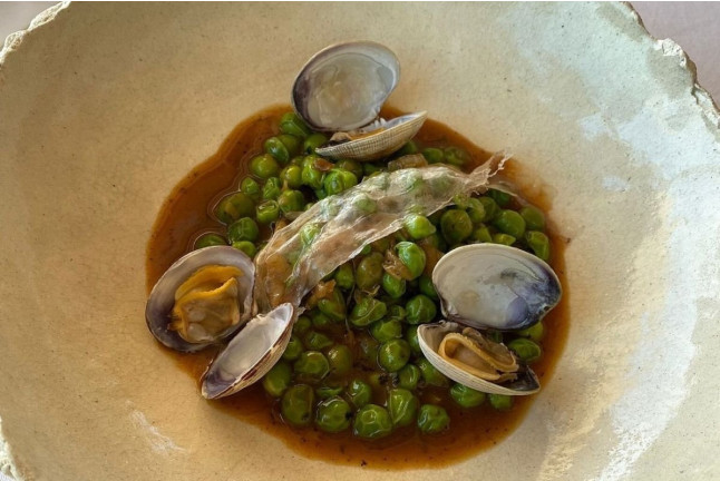 Cena o Comida Gastronómica para dos en Restaurant Els Brancs del Hotel Vistabella 5* (Roses, Girona)