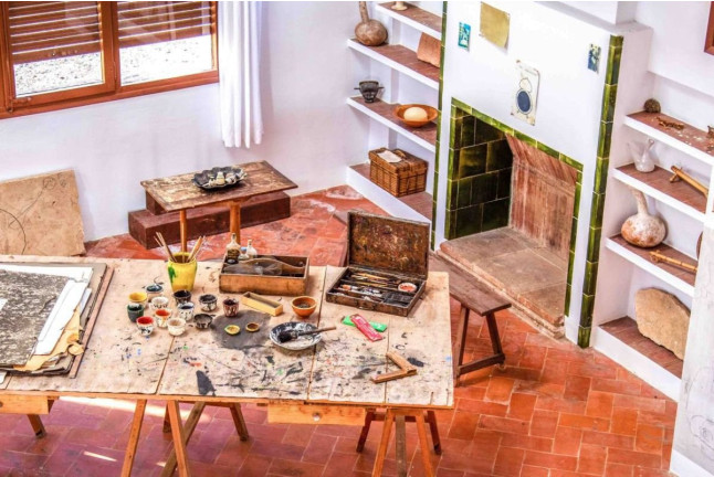 Entrada a Fundació Mas Miró (Montroig del Camp, Tarragona)