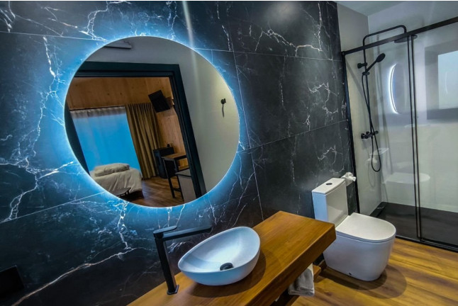 Escapada con Desayuno, Jacuzzi y Detalle de Bienvenida en Cabañas O Recuncho do Sor (O Barqueiro, A Coruña)
