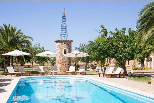 Day Pass con Hamaca en Agroturismo Es Quatre Cantons 4* (Binissalem, Mallorca)