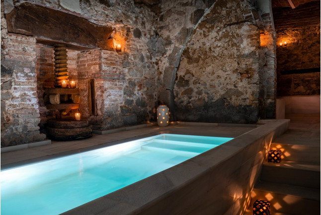 Baños Termales en Aire Ancient Baths Vallromanes (L-J) (Barcelona)