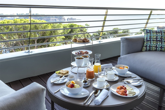 Escapada Beauty Flash con Circuito Spa, Masajes y Cava en Alàbriga Hotel & Home Suites 5* GL (Sant Feliu de Guíxols, Girona)