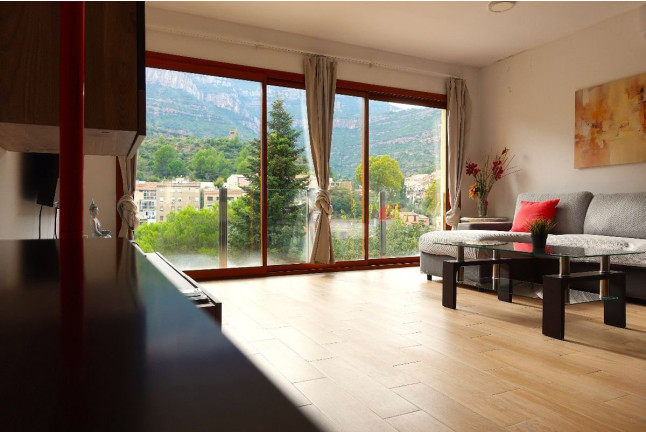 Escapada Romántica con Spa Privado en Montserrat Paradise Apartament (Monistrol de Montserrat, Barcelona)