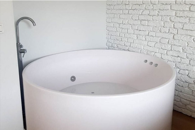 Escapada de 2 Noches con Jacuzzi y Visita a Bodega en Mélida Wines (Mélida, Valladolid)