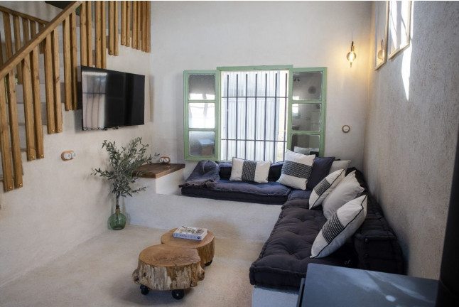 Escapada de 2 Noches en La Casita del Churrero (Castillo de Bayuela, Toledo)