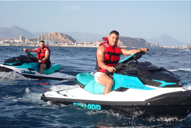 Excursión de 1 hora en Moto de Agua (Alicante)