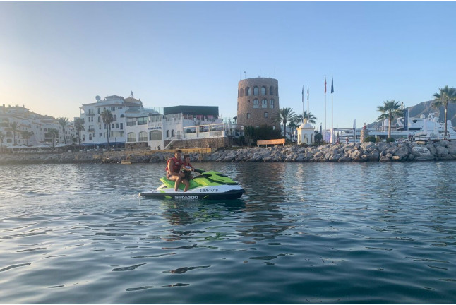 Alquiler de Moto de Agua Biplaza (Marbella, Málaga)