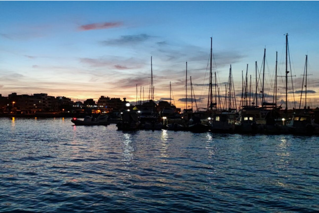 Amanecer en Barco con Fotos y Vídeos (La Caleta de Adeje, Tenerife)