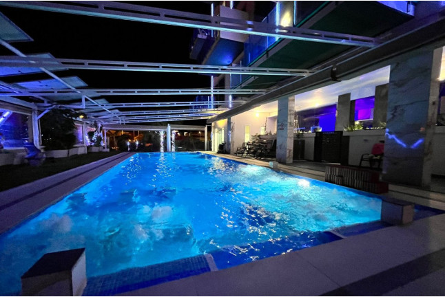 Escapada de 2 Noches con Spa y Piscina en Apartamentos Oasis de la Cala (Finestrat, Alicante)