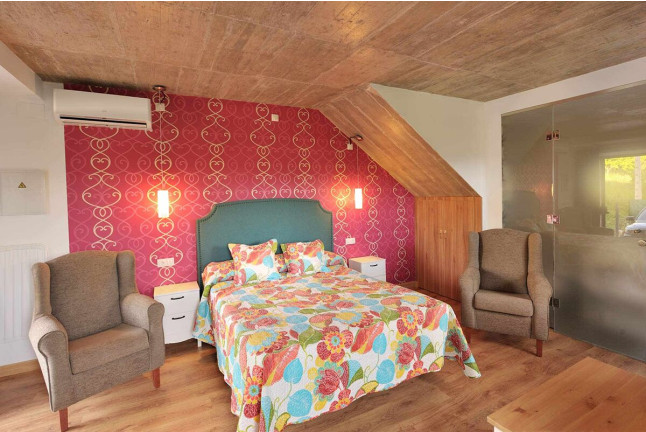 Escapada de 2 Noches con Desayuno en Apartamentos La Llongar Piloña (Infiesto, Asturias)