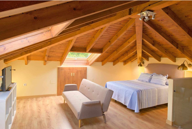 Escapada con Desayuno en Apartamentos La Llongar Piloña (Infiesto, Asturias)