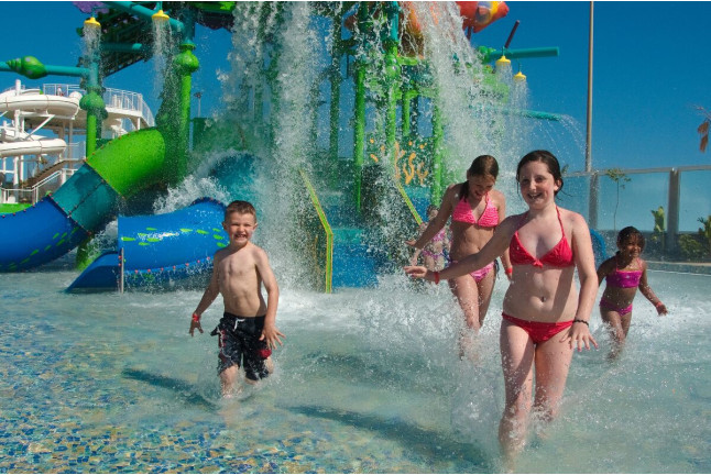 Entrada a Aqualava Waterpark en Playa Blanca (Lanzarote)