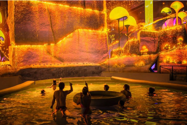 Entrada a Aquascope (Chasseneuil-du-Poitou, Francia)