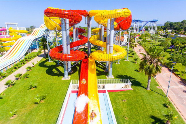 Entrada a Aquashow Park (Quarteira, Portugal)
