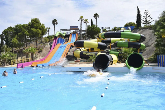 Entrada a Aquavera Parque Acuático (Playas de Vera, Almería)