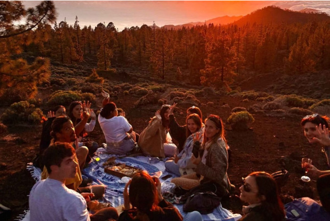 Atardecer en las Alturas y Observación de Estrellas con Cena y Transporte (Tenerife)