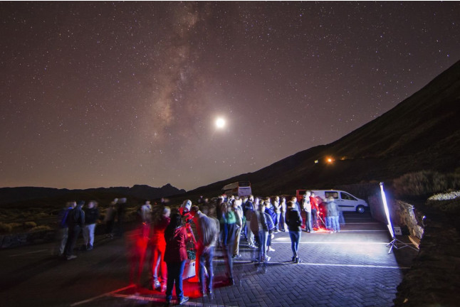Atardecer en las Alturas y Observación de Estrellas con Cena y Transporte (Tenerife)
