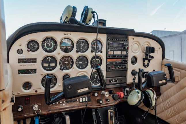Vuelo en Avión con Opción a Fotos Aéreas para dos (Casarrubios del Monte, Toledo)