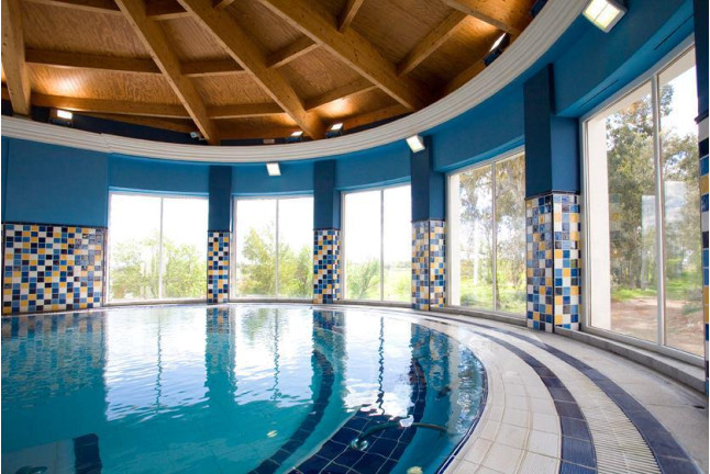 Circuito Spa y Masaje en Hotel Balneario El Raposo 4* (Badajoz)