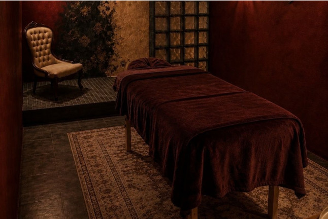 Masaje a Elegir con Baño Aromático Privado, Cava y Bombones (Barcelona)