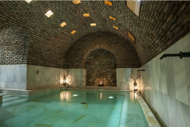 Baños Árabes y Masaje Relajante en Medina Mudéjar (Toledo)