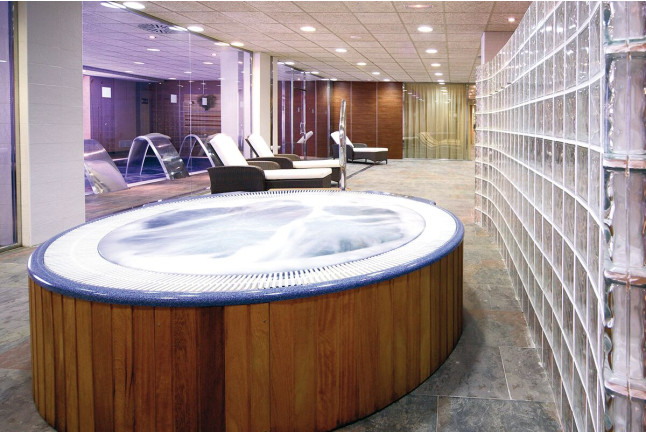 Circuito Termal y Cena Buffet para dos en Barceló Costa Ballena Golf & Spa 4* (Rota, Cádiz)