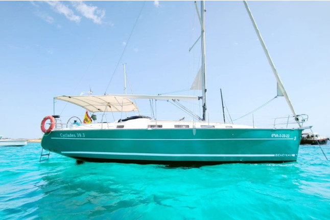 Day Charter: Salida de Medio Día en Barco (Palma, Mallorca)