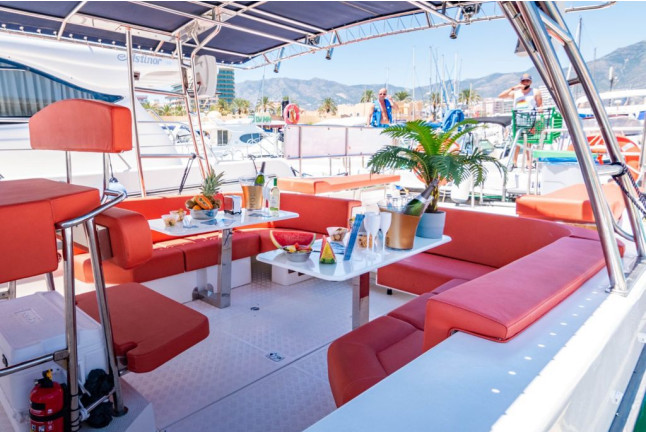 Alquiler de Barco Privado para dos (Fuengirola, Málaga)