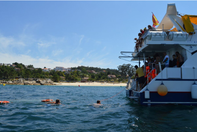 Restaurante Marinero: Salida en Barco por la Ría de Arousa y Comida (O Grove, Pontevedra)