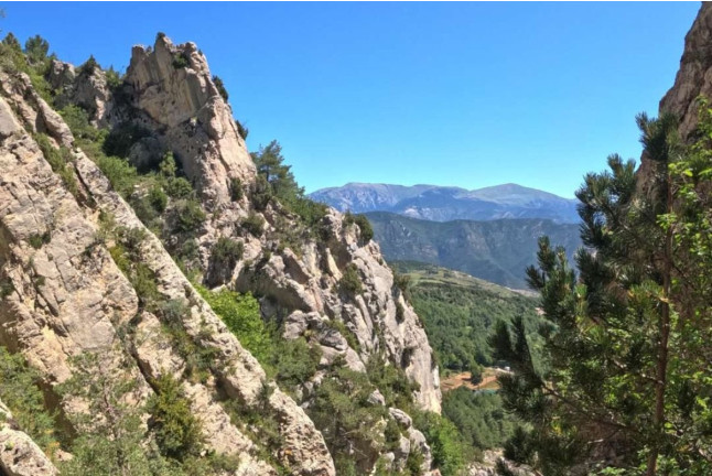Barranquismo en el Forat Negre (Vallcebre, Barcelona)