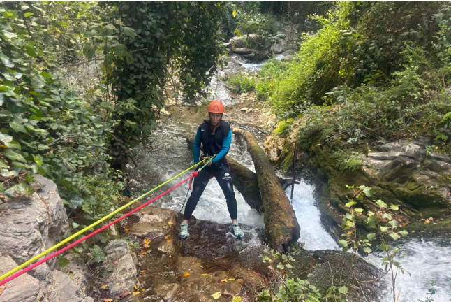 Descenso en Barranco en Sima del Diablo para dos (Júzcar, Málaga)