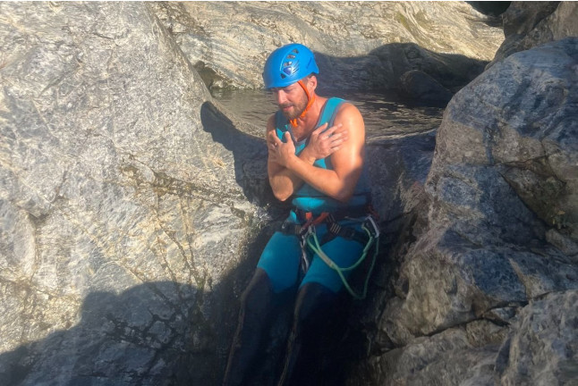 Descenso en Barranco en Guadalmina para dos (Estepona, Málaga)