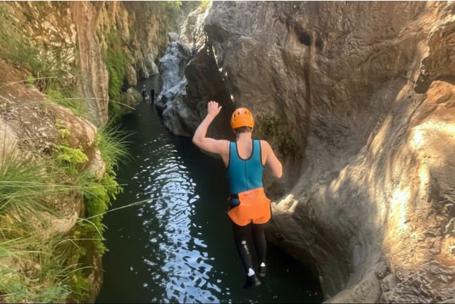 Descenso en Barranco en Guadalmina para dos (Estepona, Málaga)