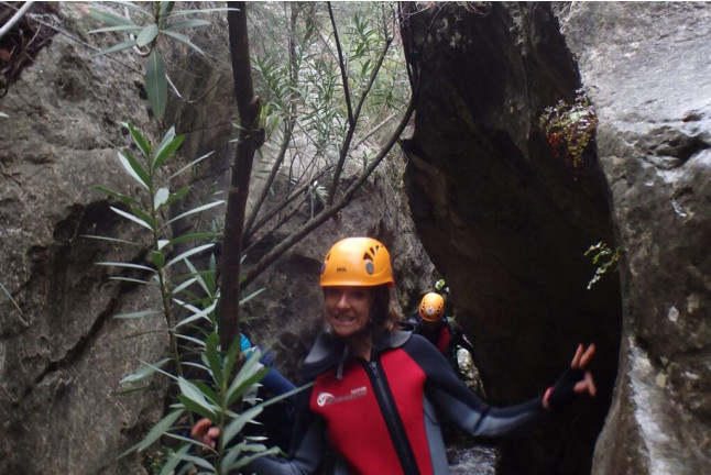 Barranquismo con Fotos en Gorgo de la Escalera o Barranco de Cucal·les (Valencia / Alicante)